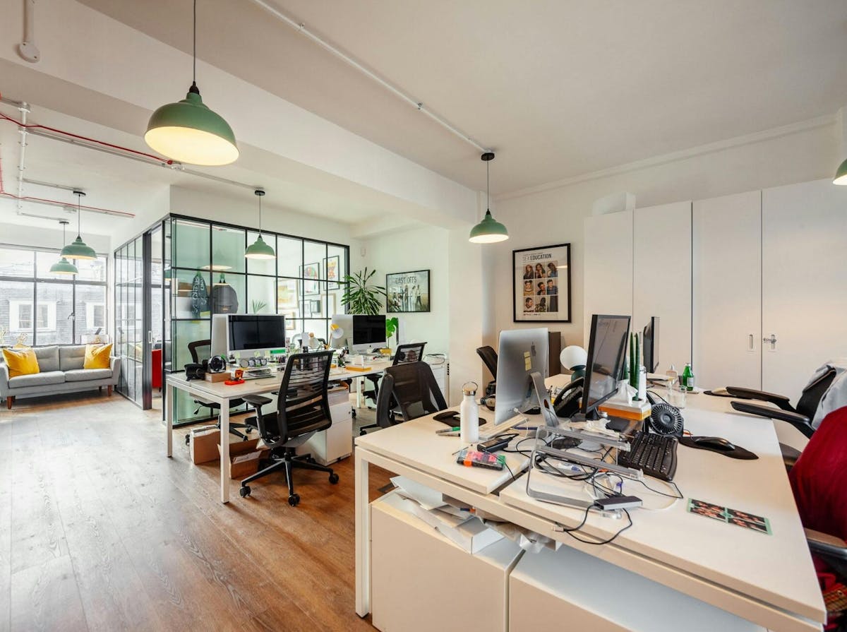 Private Office To Rent, London, W1W – photo 3